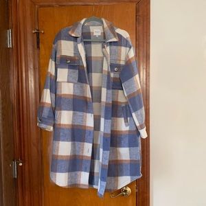 Long plaid fleece shacket